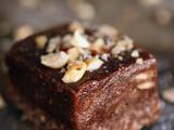 Healthy Fudgy Nutella Brownies (Raw, Gluten Free)