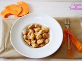 Gnocchi di zucca ai tre aromi con burro e parmigiano