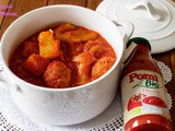 Sugo ricco con patate, polpette e cotenna di maiale (ricetta tipicamente catanese)