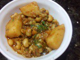 Chawli Batata Bhaji | Black eyed beans Sabji Maharashtrian style