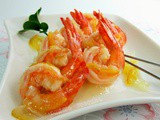 Fried Prawns in Honey Citron Sauce 柚子密虾球