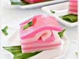 Kuih Lapis (Steamed Layer Cake)