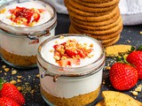 Strawberry Cheesecake Jars {No Bake!}