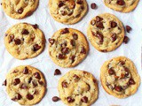 Eggless Chocolate Chip Cookies