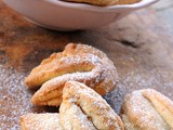 Biscotti alla ricotta con nocciole facili e veloci