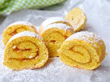 Biscotti arrotolati all’olio con marmellata