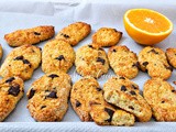 Biscotti autunnali facili e veloci con mandorle e cioccolato