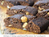 Biscotti leggeri al cacao e nocciole veloci