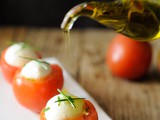 Bocconcini di caprese ricetta finger food