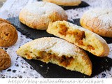 Bombe di pasta frolla alla crema e amaretti dolci facili