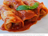 Cannelloni con salsiccia e carciofi in padella