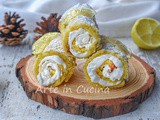 Cannoncini di pandoro con crema chantilly al limone