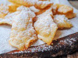 Chiacchiere al limoncello ricetta dolce veloce