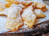 Chiacchiere al limoncello ricetta dolce veloce