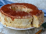 Ciambella con biscotti al caffè fredda