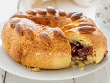 Ciambella dell’immacolata con mandorle