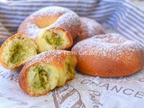 Ciambelle brioche al pistacchio