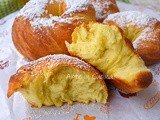 Ciambelle morbide da colazione brioche