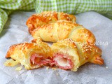 Cornetti di sfoglia salame e mozzarella veloci