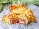 Cornetti di sfoglia salame e mozzarella veloci