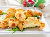 Cornetti sfogliati veloci speck e formaggio