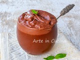 Crema fredda al cioccolato senza uova