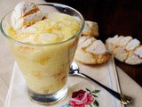 Crema pasticcera alle mandorle con Ricciarelli dessert