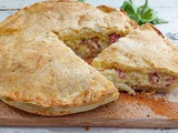 Crostata salata e dolce Napoletana con ricotta