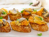 Crostini di pane ai funghi