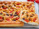 Focaccia pomodorini e olive sofficissima