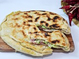 Focaccia ripiena di zucchine e speck: ricetta veloce in padella