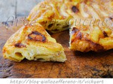 Frittata di maccheroni e formaggio in padella