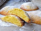 Frolle alla crema pasticcera