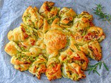 Girasole con zucchine e prosciutto antipasto di sfoglia