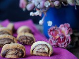 Girelle con crema di nocciole ricetta biscotti veloci