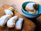 Kourabiedes biscotti greci alle mandorle