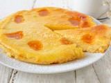 Migliaccio napoletano con marmellata