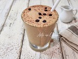 Milkshake al CAFFè: frappè freddo e cremoso con latte di mandorla