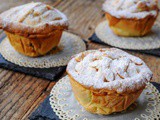 Mini pastiere alla crema pasticcera e mandorle