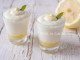 Mousse al limone con yogurt greco e panna