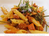 Penne con zucca rosmarino e noci ricetta facile