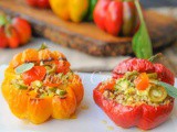 Peperoni ripieni di quinoa e bulgur con verdure