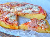 Pizza di polenta farcita ricetta veloce