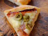 Pizza di scones ricetta veloce con salame e provola