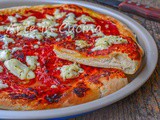 Pizza nel ruoto napoletana