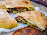 Pizza rustica con zucchine fritte e prosciutto