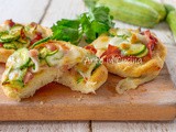 Pizzette di pane speck e zucchine