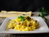 Risotto allo zafferano e salsiccia ricetta facile