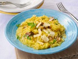 Risotto cremoso funghi e zafferano senza burro e panna