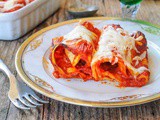 Rotolini di pasta al forno con salsiccia ricetta veloce